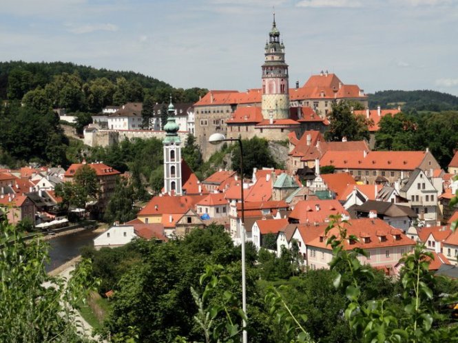 268641_1805719673982_336033_n